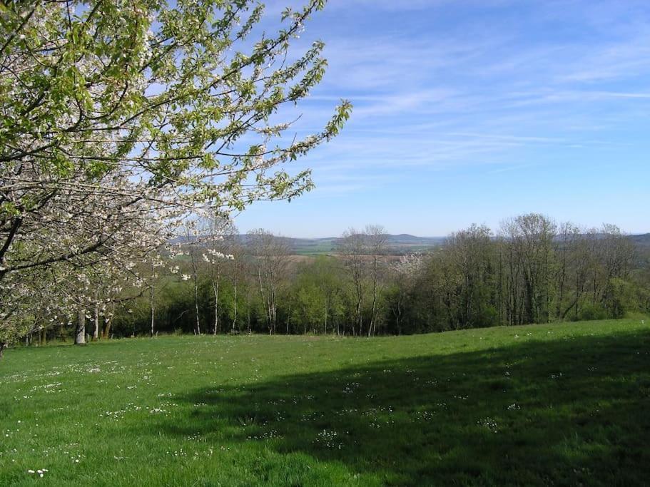 Les Jardins Des 3 Provinces- Gite Montcharvot Екстериор снимка